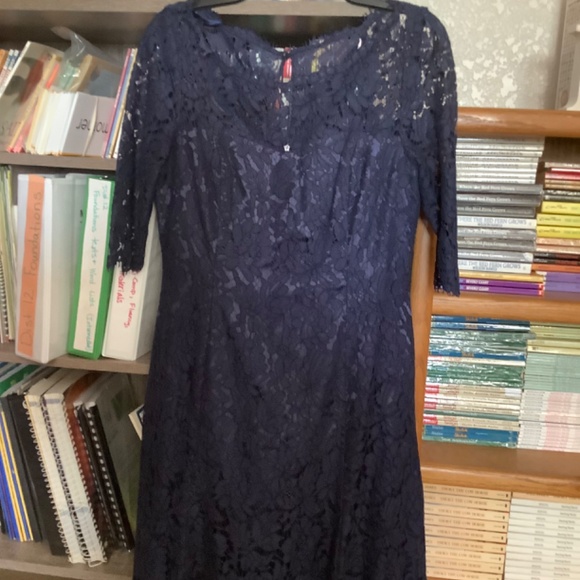 Eliza J lace dress in navy blue size 10 - Picture 5 of 7